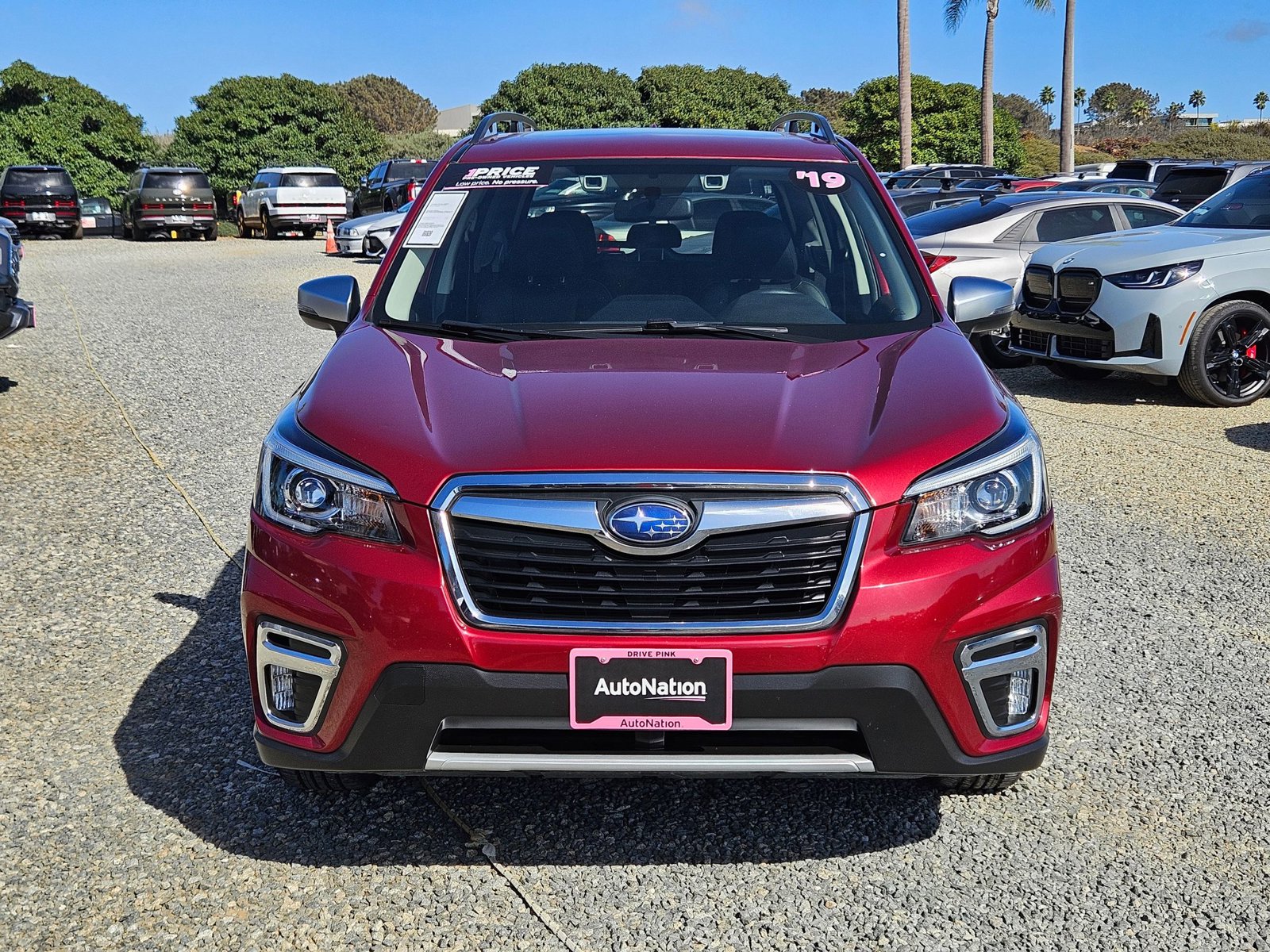 2019 Subaru Forester Touring photo 2