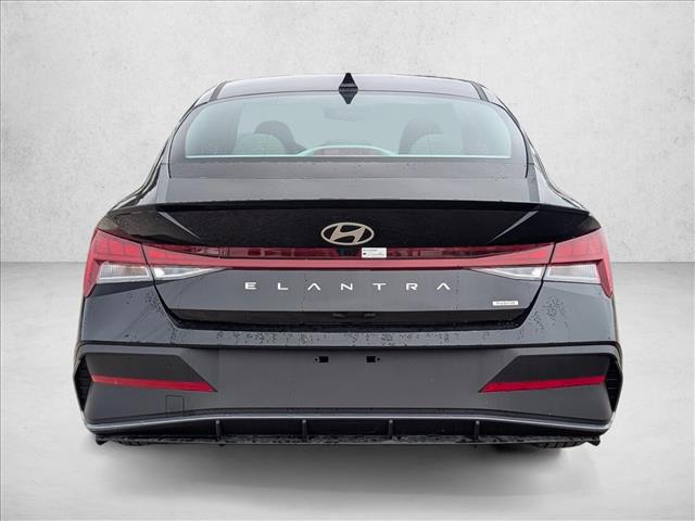 2025 Hyundai Elantra Blue - Photo 7