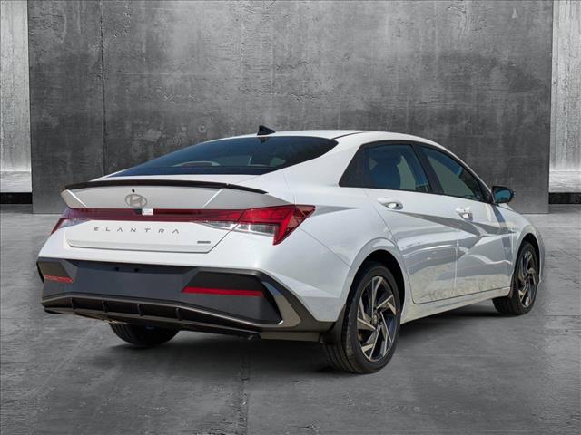 2025 Hyundai Elantra Hybrid SEL Sport photo 2