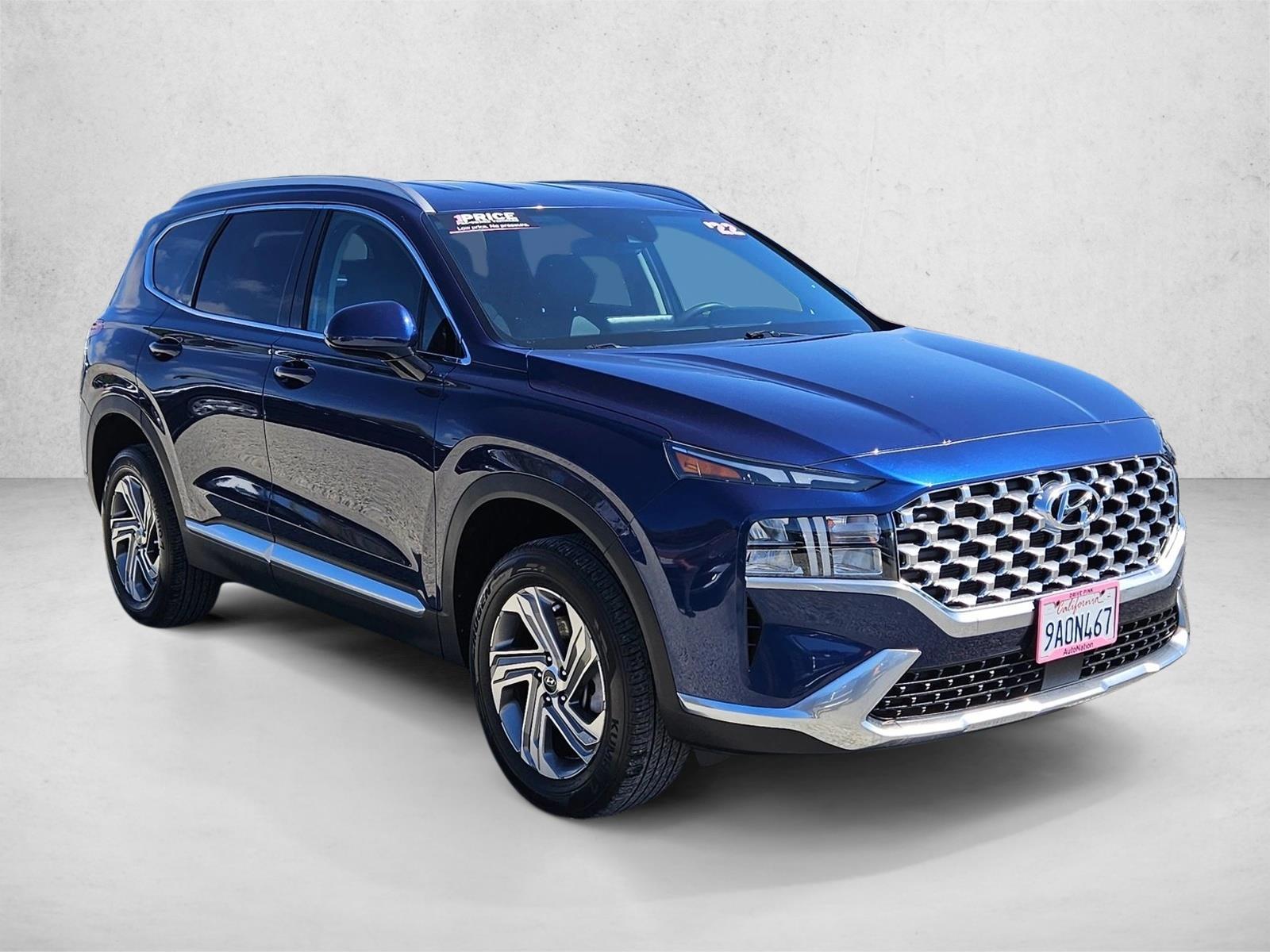 2022 Hyundai Santa Fe SEL photo 3
