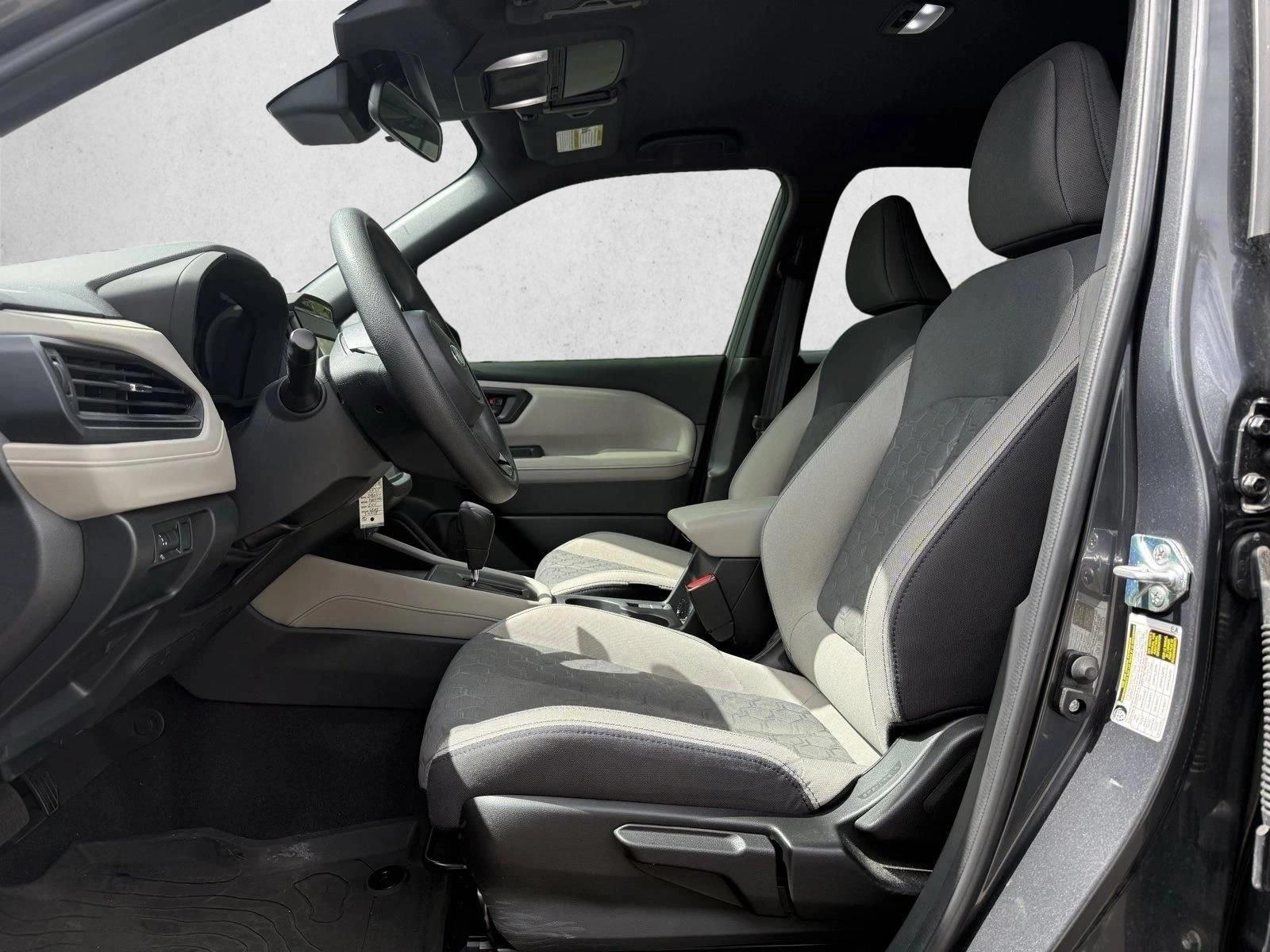 2025 Subaru Forester Base - Photo 14