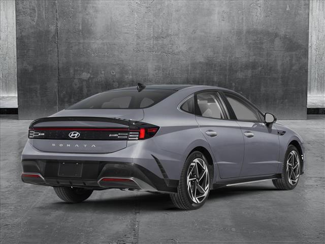 2025 Hyundai Sonata SE photo 2