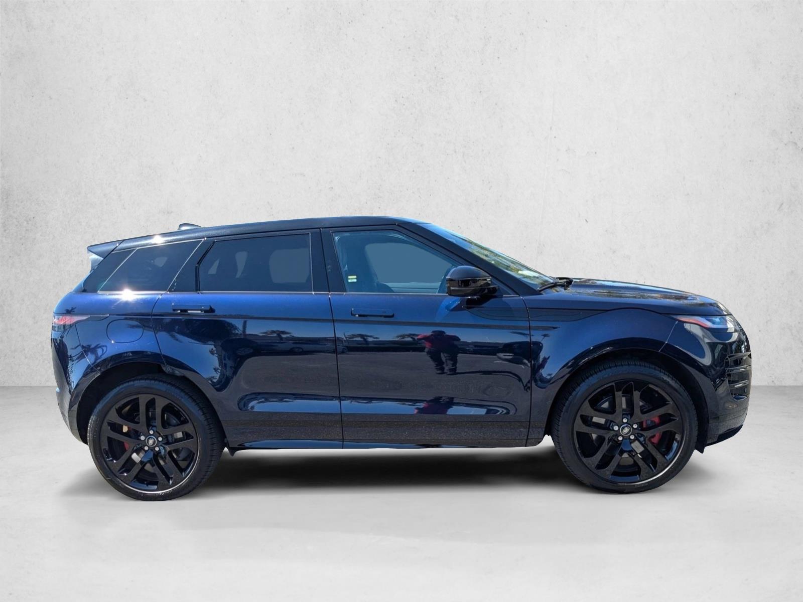 2023 Land Rover Range Rover Evoque R-Dynamic SE photo 4