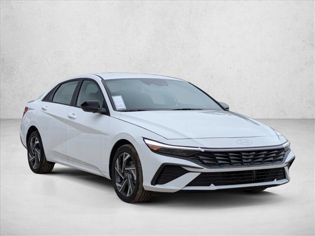 2025 Hyundai Elantra Blue - Photo 6