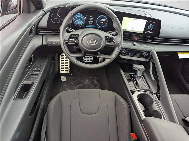 2025 Hyundai Elantra Blue - Photo 14