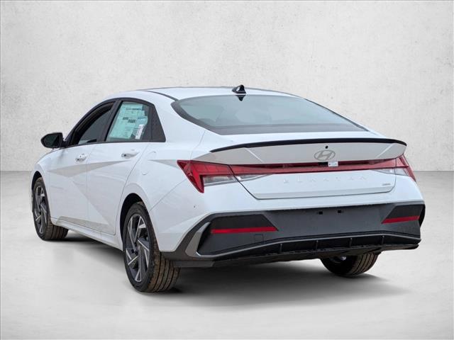 2025 Hyundai Elantra Blue - Photo 8