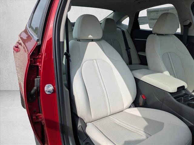 2025 Hyundai Sonata SE - Photo 19
