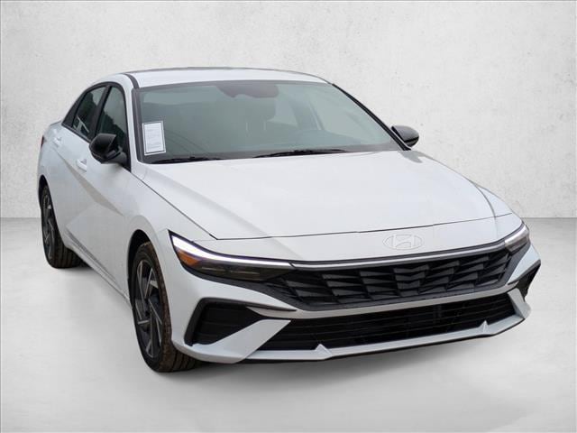 2025 Hyundai Elantra Blue - Photo 7