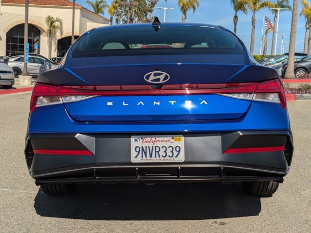 2024 Hyundai Elantra SEL photo 6