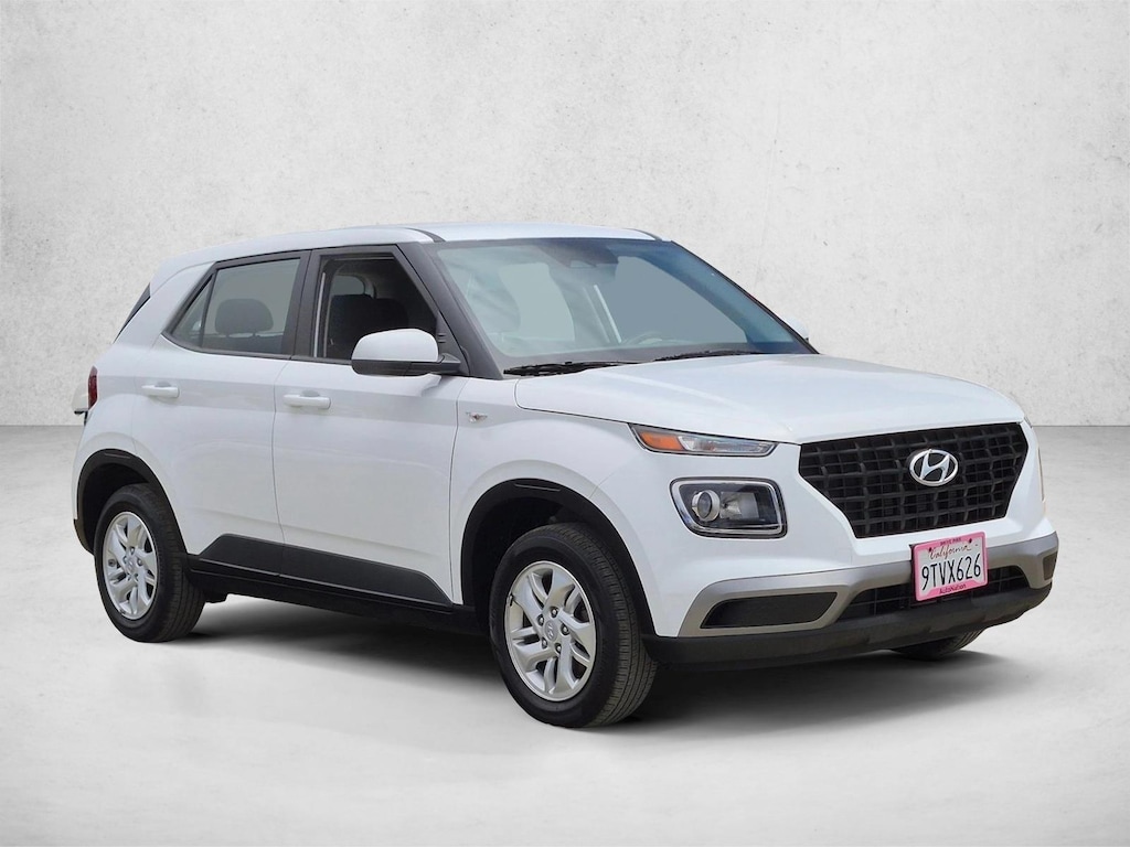 Certified 2025 Hyundai Venue SE SUV