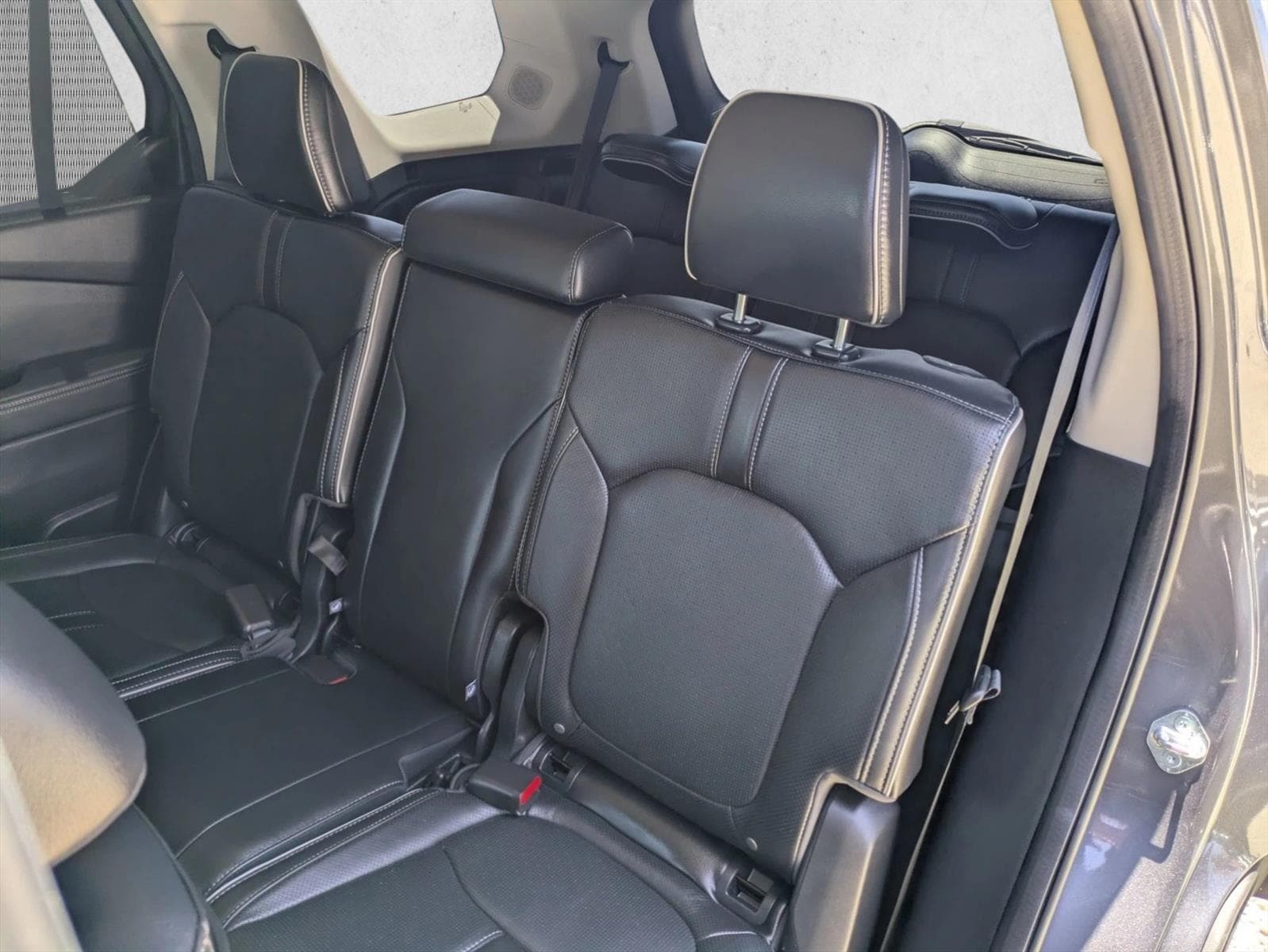 2025 Honda Pilot Elite - Photo 18