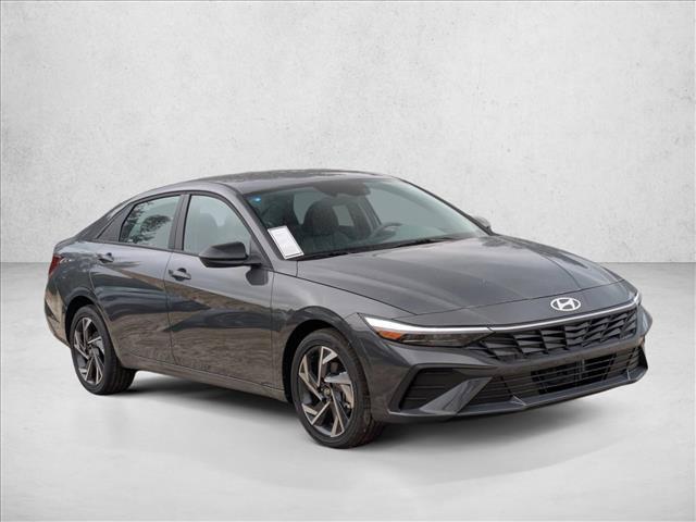 2025 Hyundai Elantra Blue - Photo 7