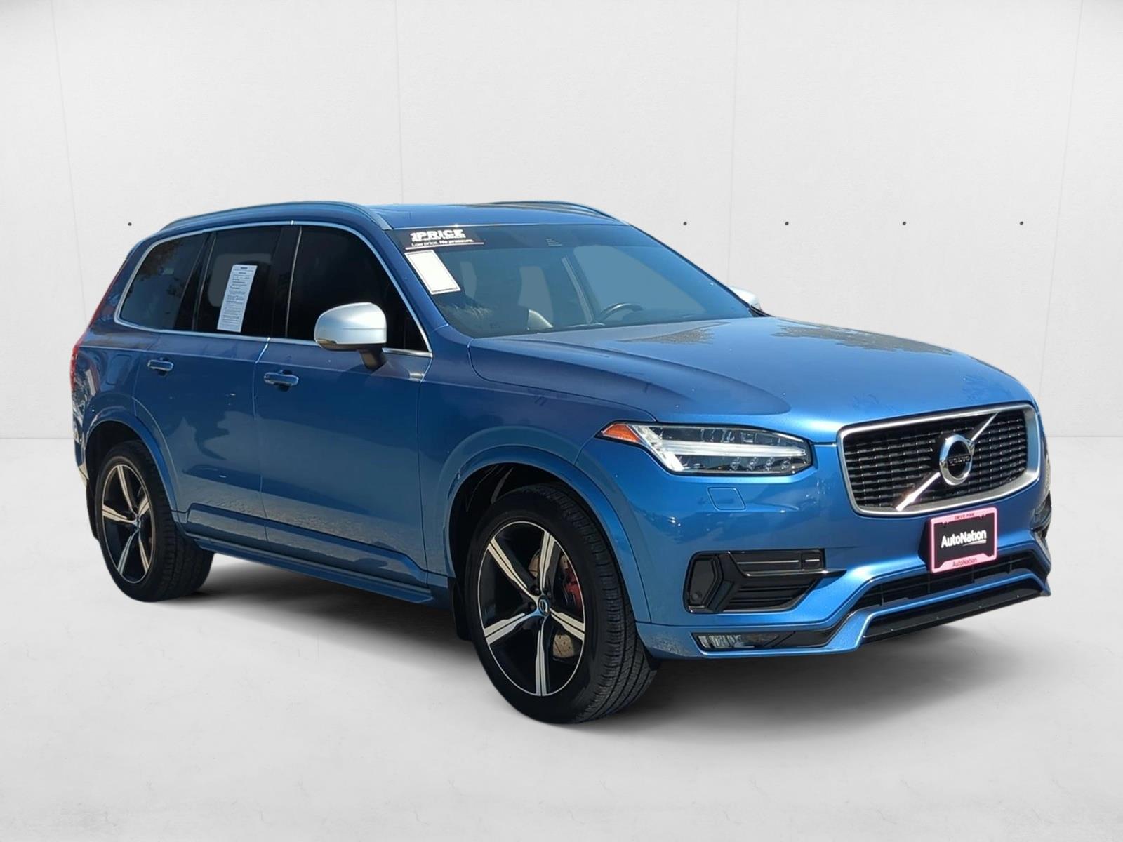 2016 Volvo XC90 T6 R-Design AWD photo 3