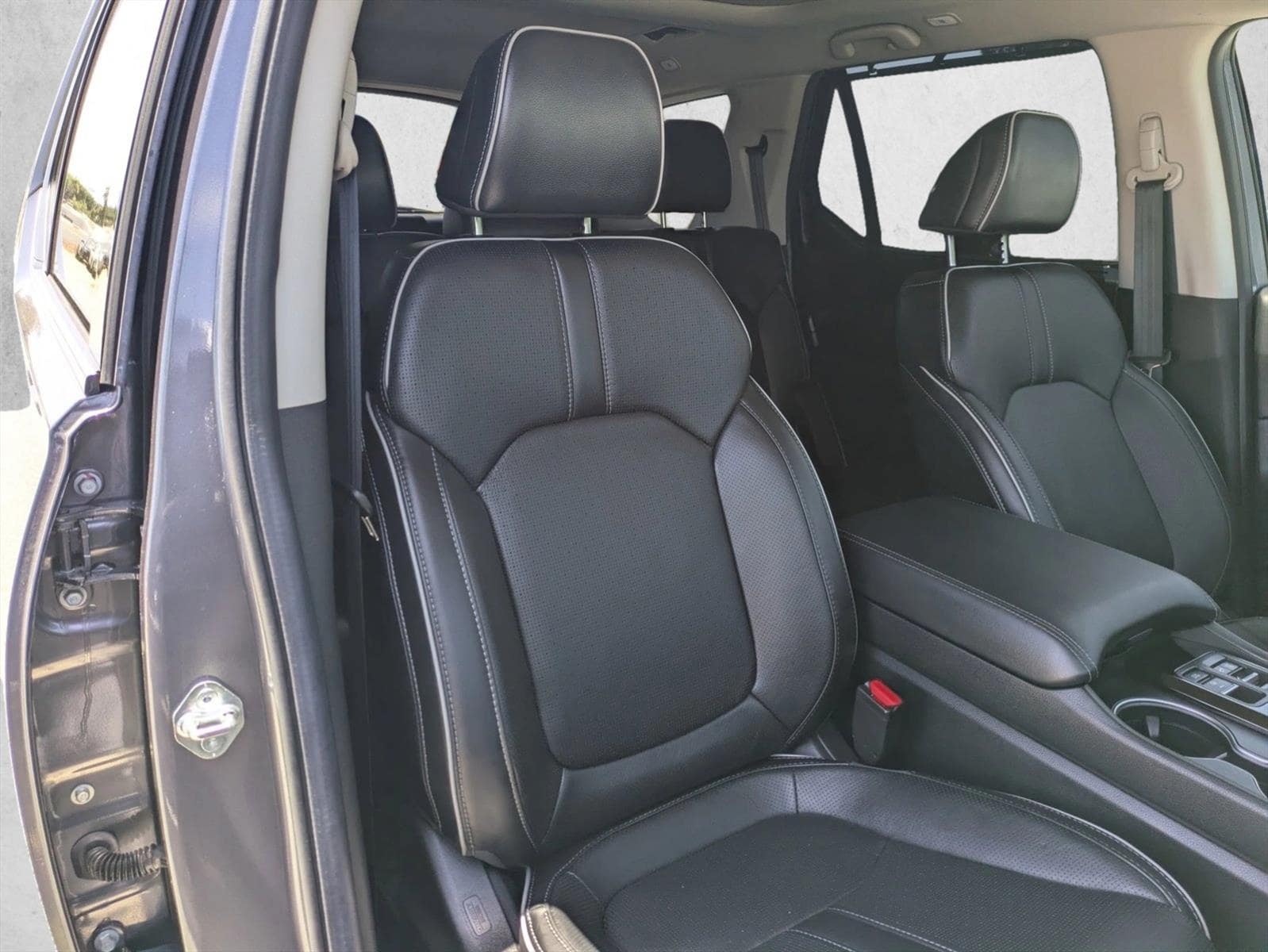 2025 Honda Pilot Elite - Photo 20