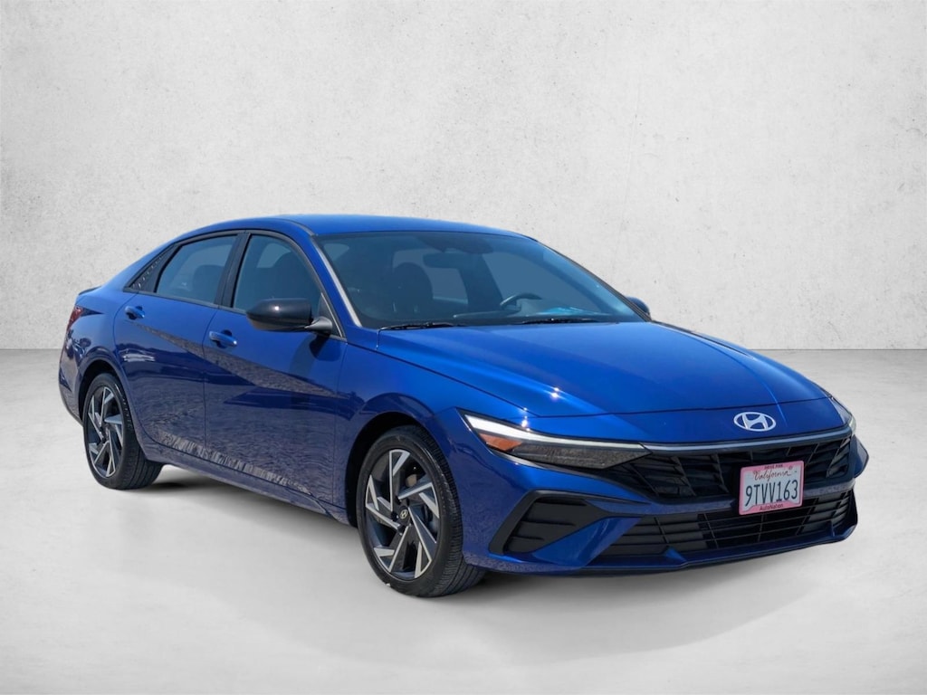 Certified 2025 Hyundai Elantra SEL Sport Sedan