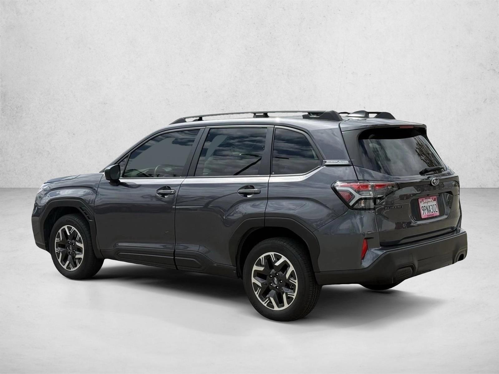2025 Subaru Forester Base - Photo 8