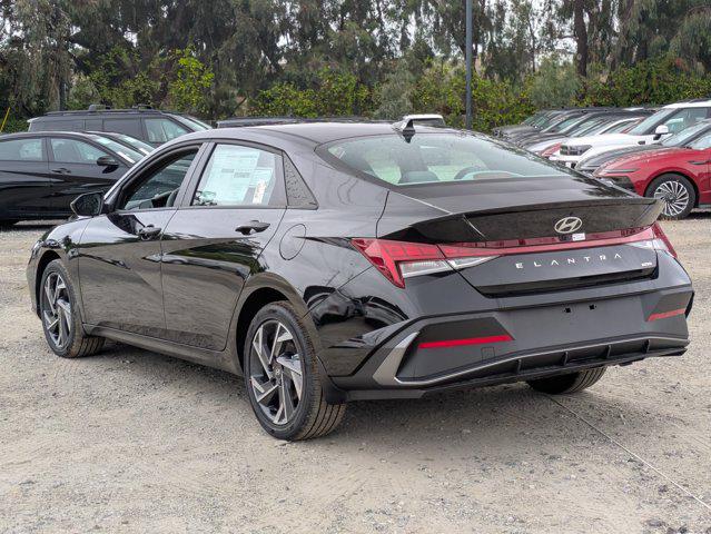 2025 Hyundai Elantra Blue - Photo 8