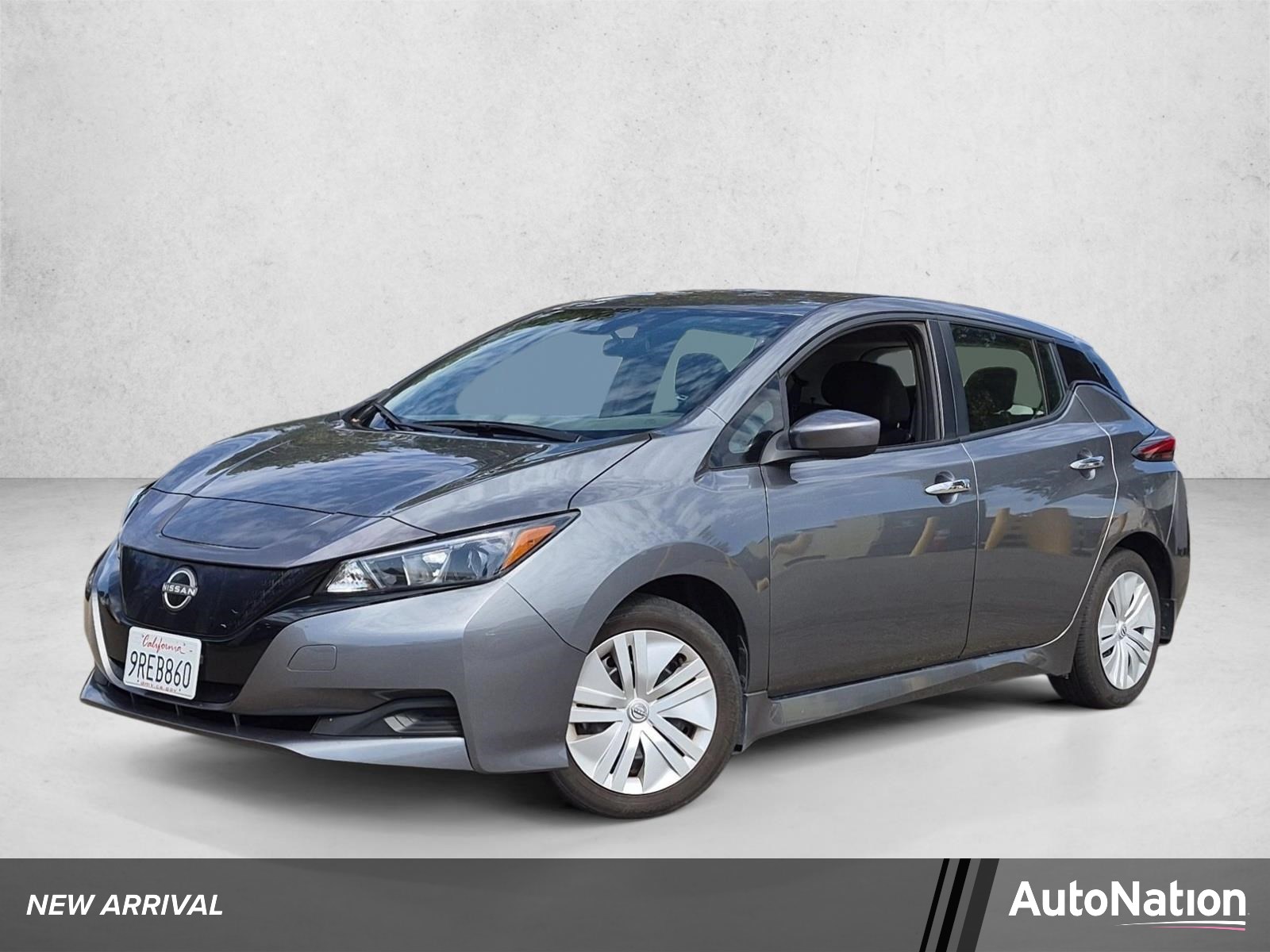 2023 Nissan LEAF