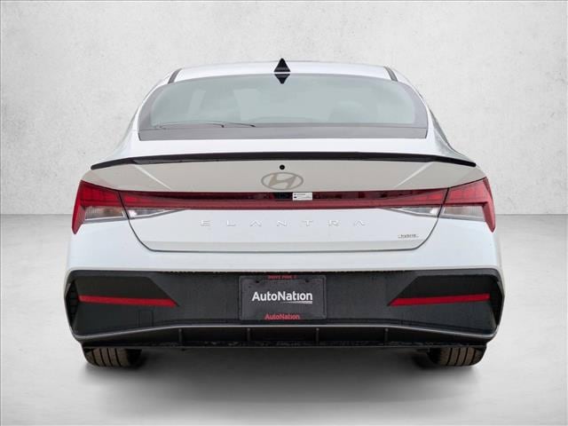 2025 Hyundai Elantra Blue - Photo 8