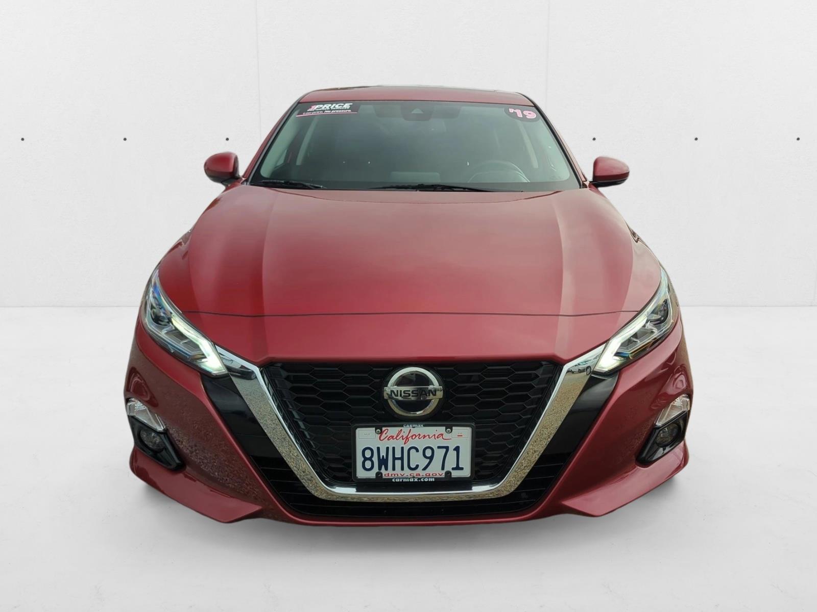 2019 Nissan Altima Platinum Edition ONE photo 2