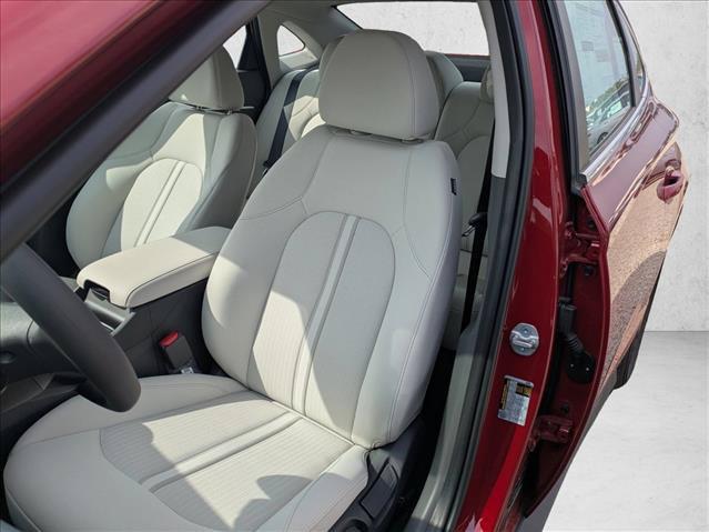2025 Hyundai Sonata SE - Photo 15