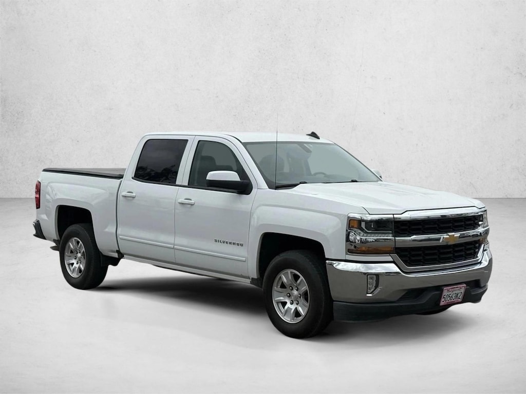 Used 2018 Chevrolet Silverado 1500 LT w/1LT Truck Crew Cab