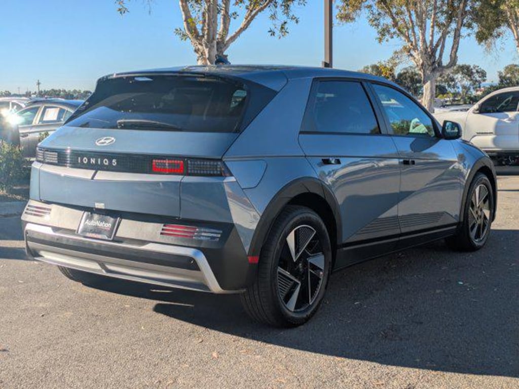 New 2026 Hyundai IONIQ 5 SEL SUV
