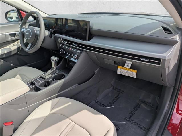 2025 Hyundai Sonata SE - Photo 20