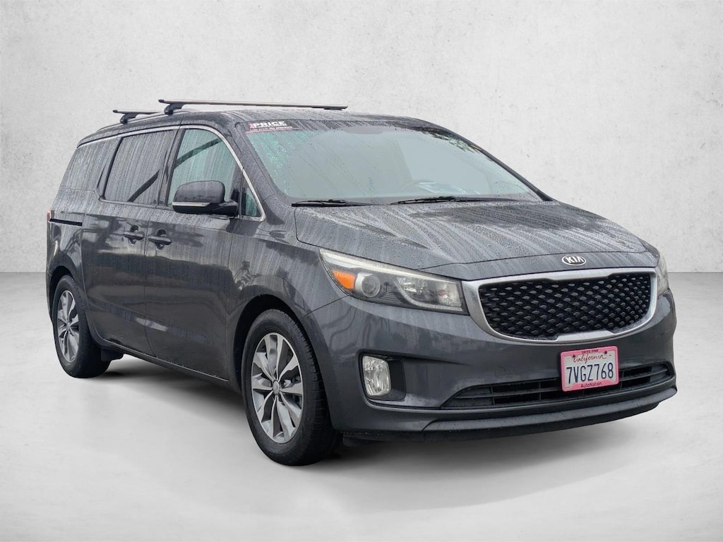 Used 2016 Kia Sedona SX Van