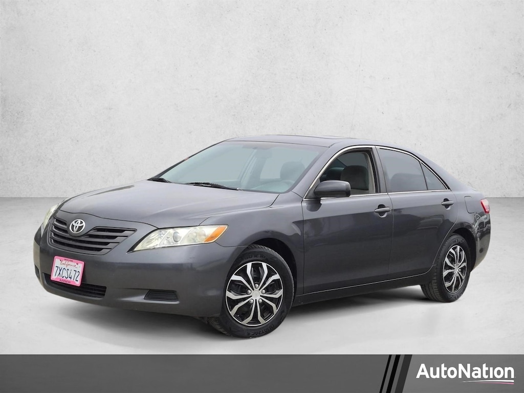 Used 2009 Toyota Camry LE Sedan