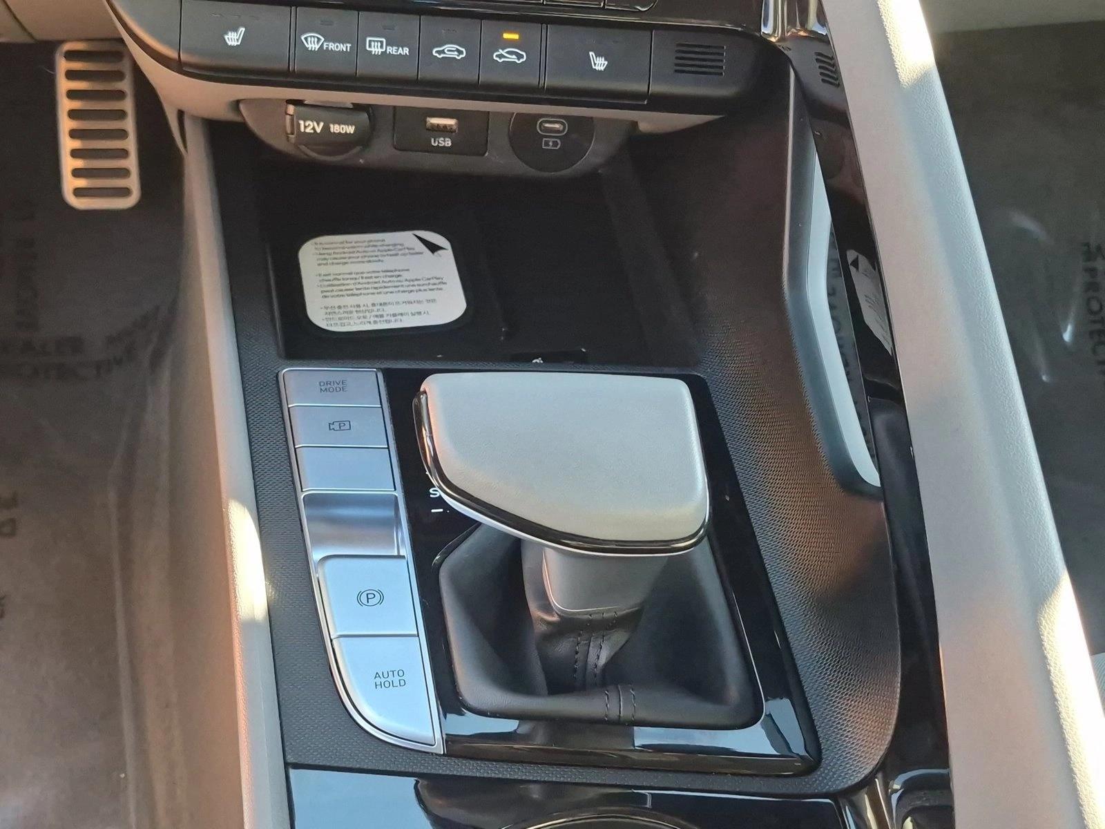 2026 Hyundai Elantra SEL - Photo 11