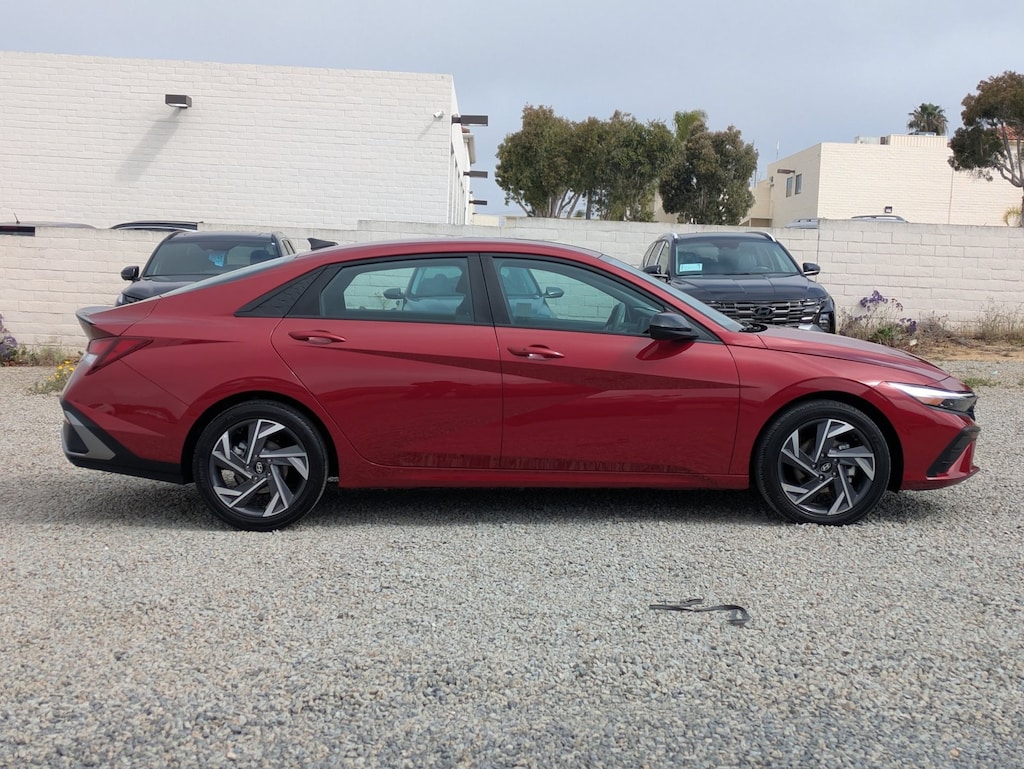 Certified 2025 Hyundai Elantra SEL Sport Sedan