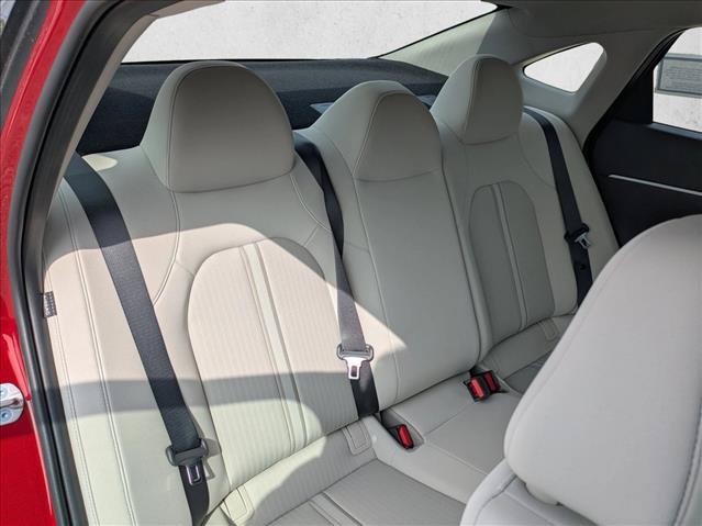 2025 Hyundai Sonata SE - Photo 18
