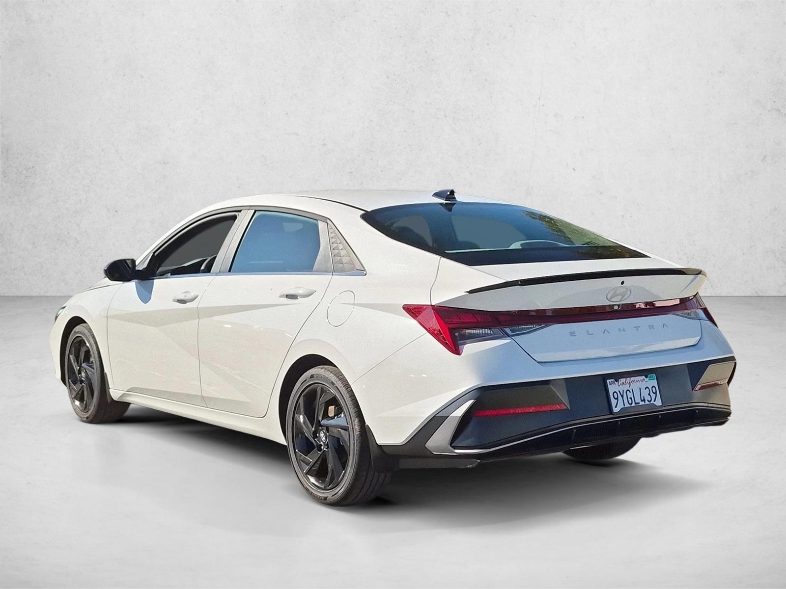 2026 Hyundai Elantra SEL - Photo 7