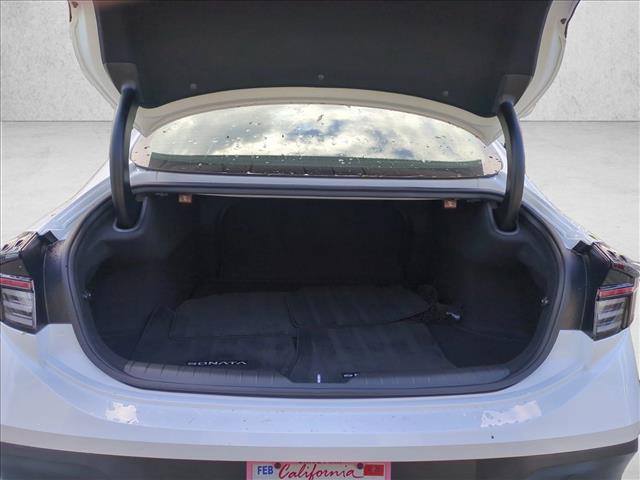 2025 Hyundai Sonata SE photo 6