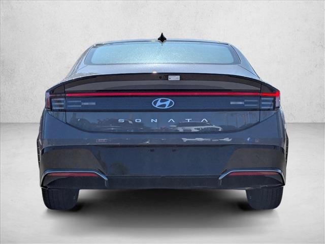 2025 Hyundai Sonata SEL - Photo 8
