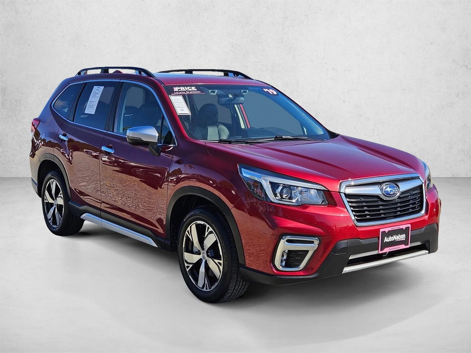 2019 Subaru Forester Touring photo 3