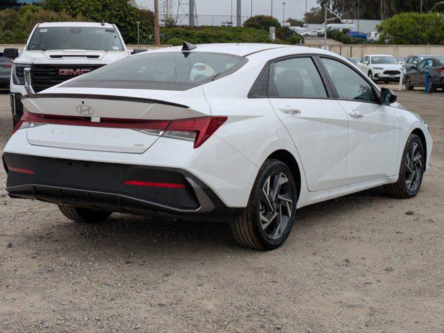 2025 Hyundai Elantra Hybrid SEL Sport photo 2