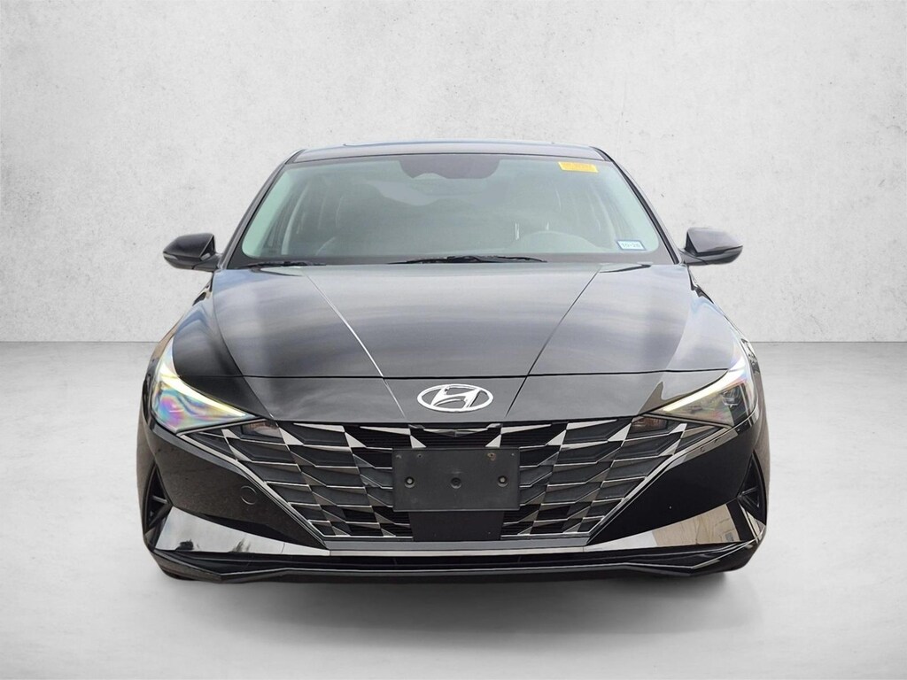 Used 2022 Hyundai Elantra Limited Sedan