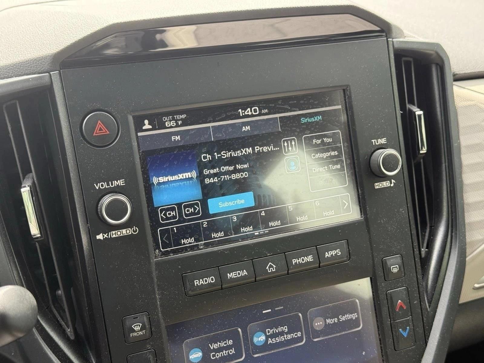 2025 Subaru Forester Base - Photo 16