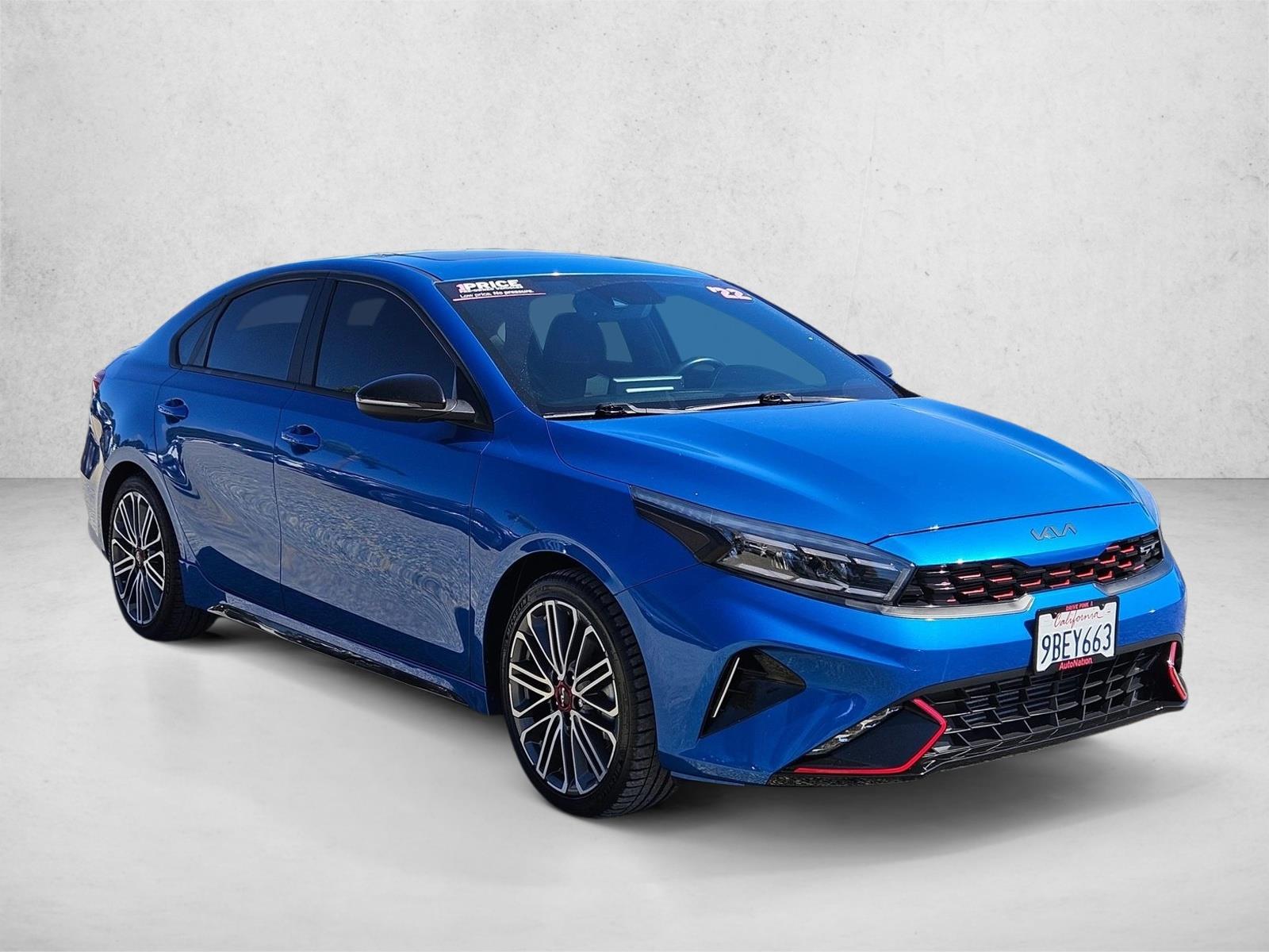 2022 Kia Forte GT photo 3