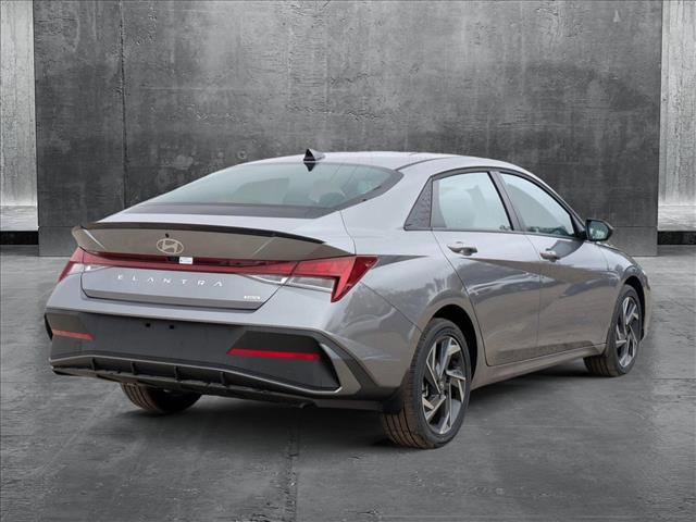 2025 Hyundai Elantra Hybrid SEL Sport photo 2