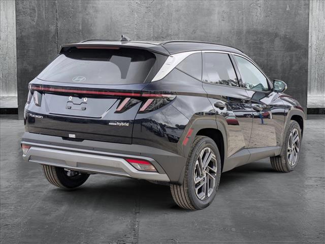 2025 Hyundai Tucson Hybrid Limited photo 2