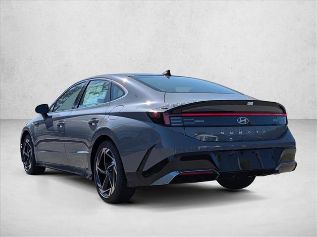 2025 Hyundai Sonata SEL - Photo 9