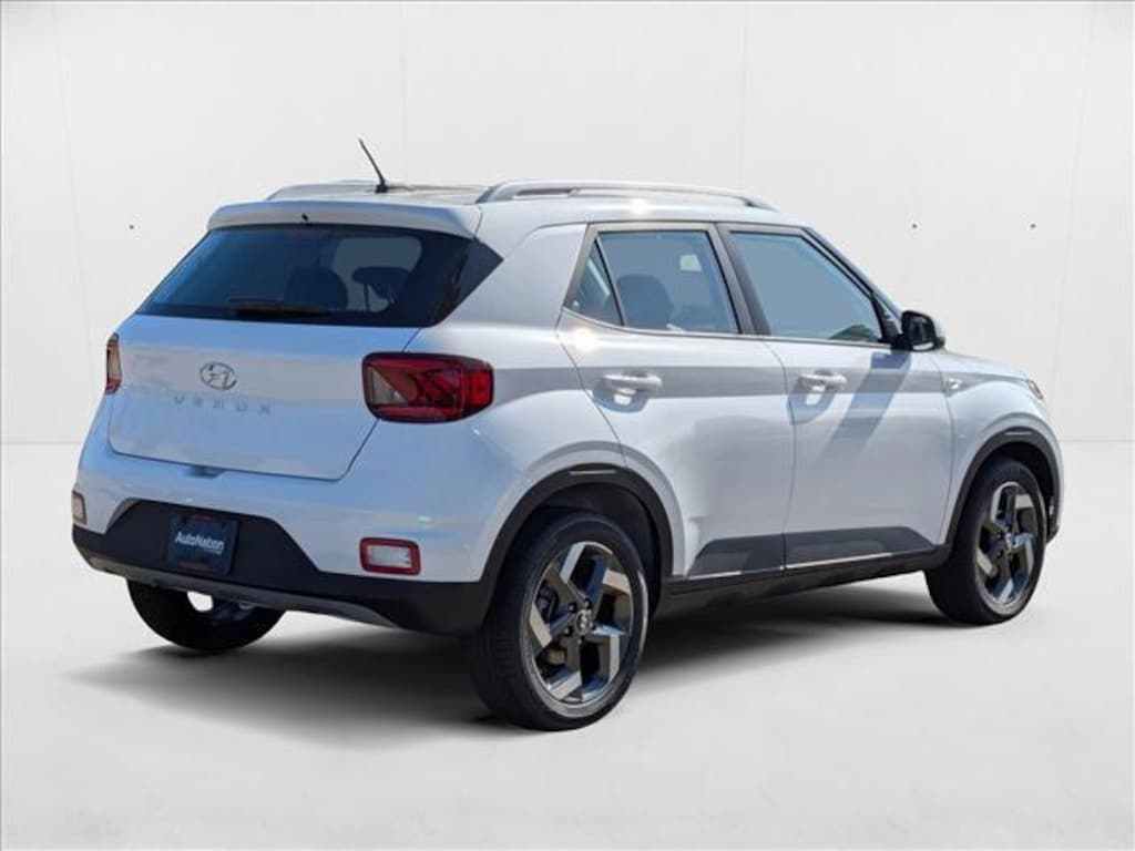 New 2025 Hyundai Venue SEL SUV