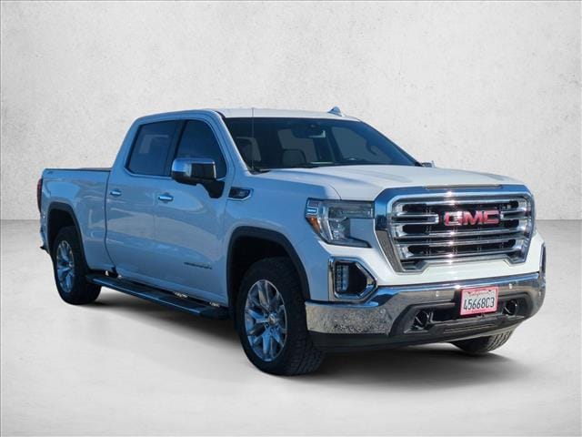 2021 GMC Sierra 1500 SLT photo 2