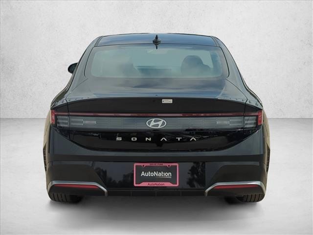 2025 Hyundai Sonata SEL - Photo 7