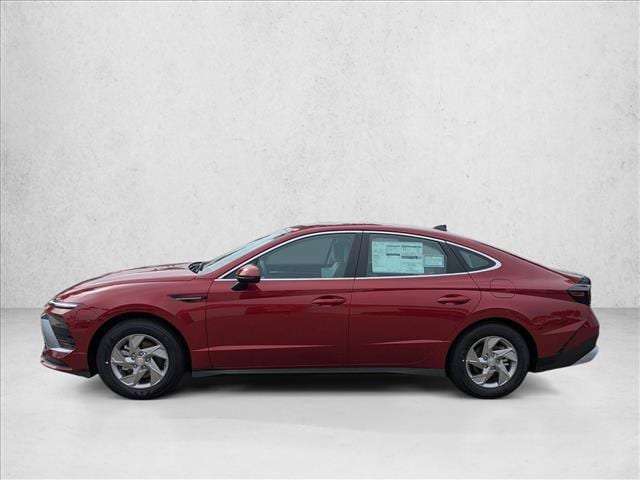 2025 Hyundai Sonata SE - Photo 9