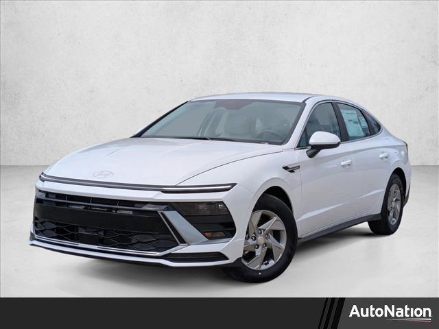 2026 Hyundai Sonata SE's photo