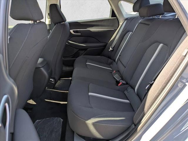 2025 Hyundai Sonata SEL - Photo 17